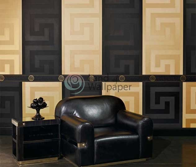 Black and gold pattern living room wallpaper